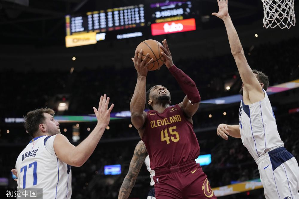 典的搭配灵 典的搭配灵