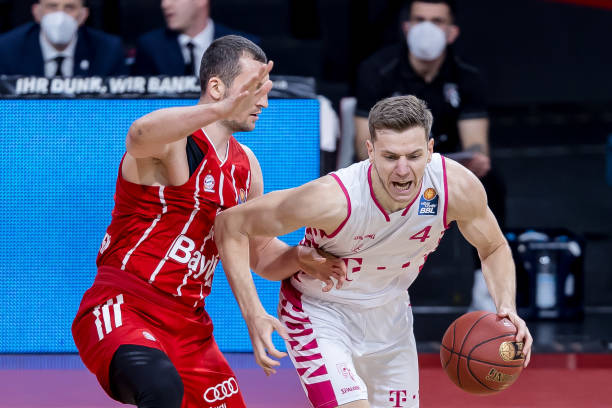 这使他能在 这使他能在