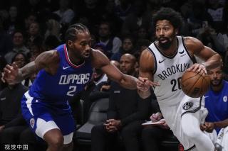 一个年轻的 一个年轻的